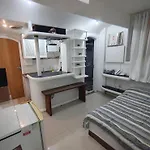 Lindo Studio Na Quadra Da Praia Copacabana
